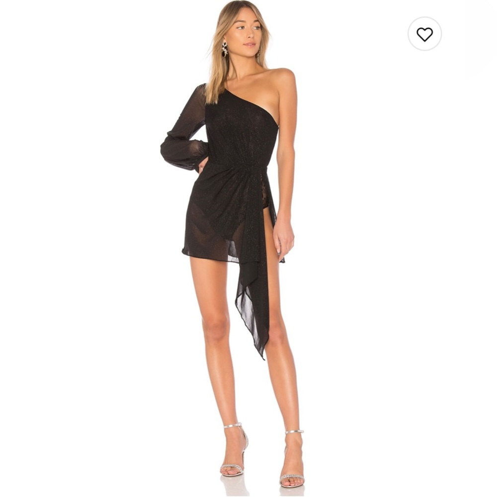 Hours Lilou Dress Size M. Sold out everywhere!